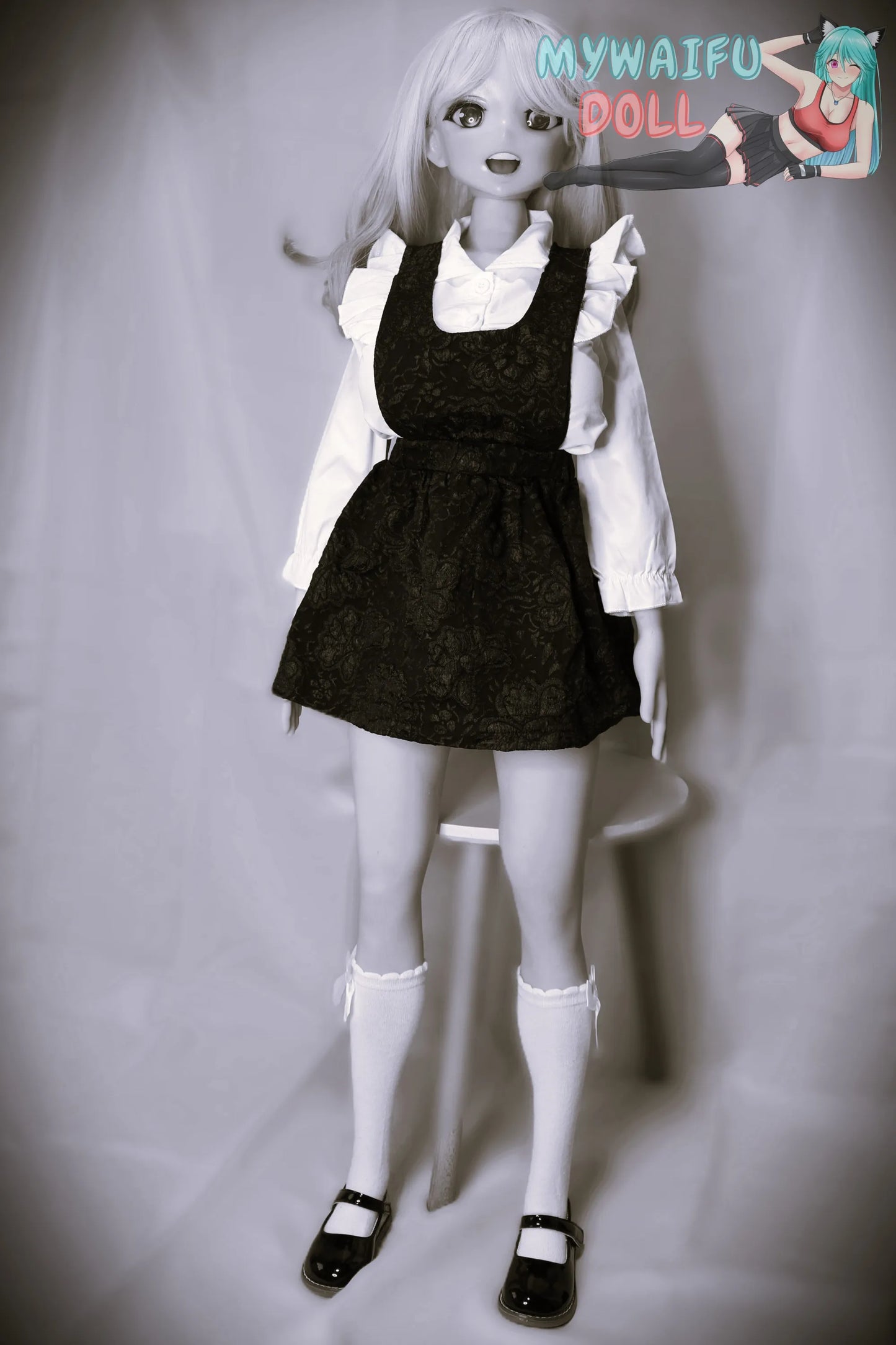 Premium Maid-Inspired Outfit – Elegant & Detailed