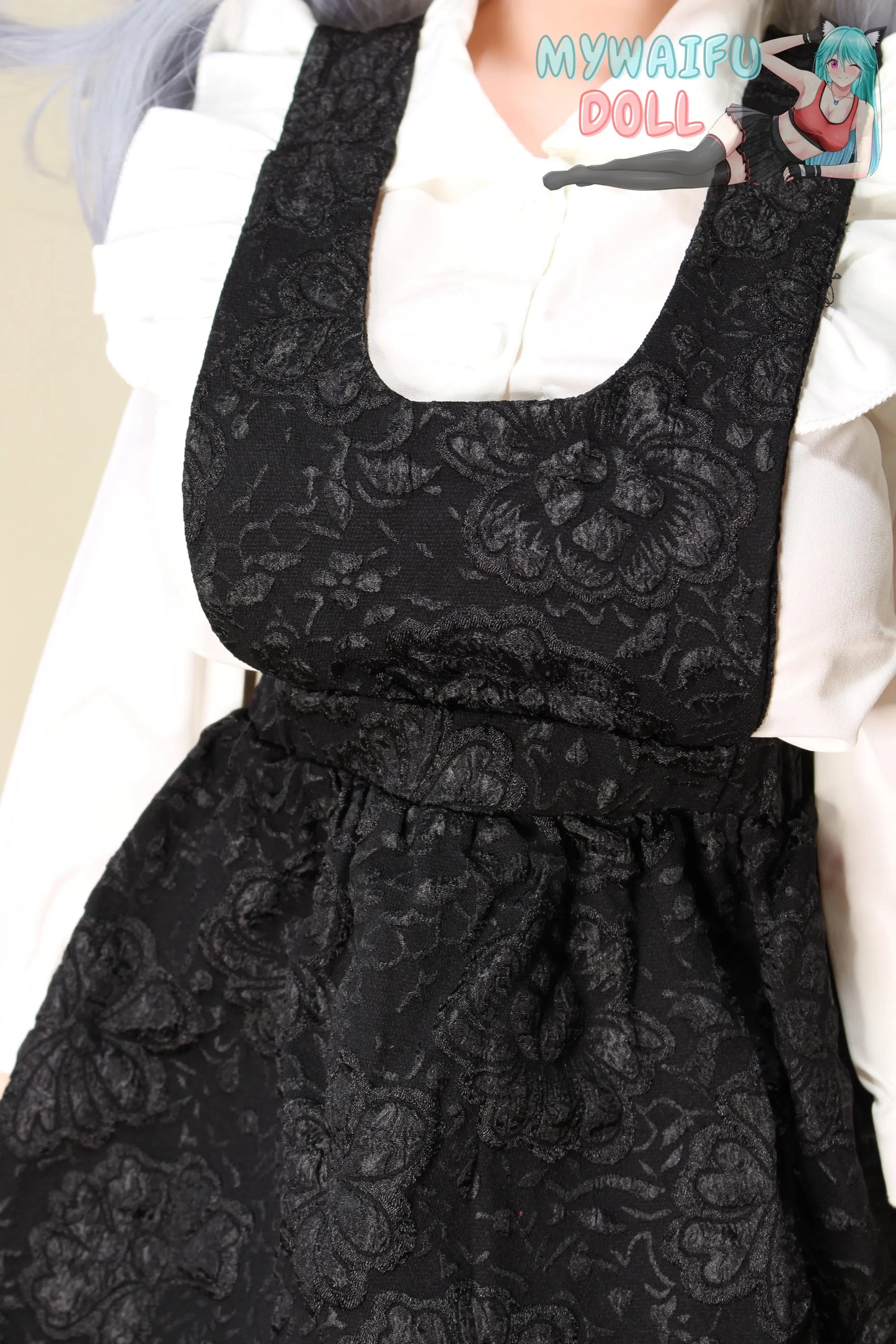 Premium Maid-Inspired Outfit – Elegant & Detailed