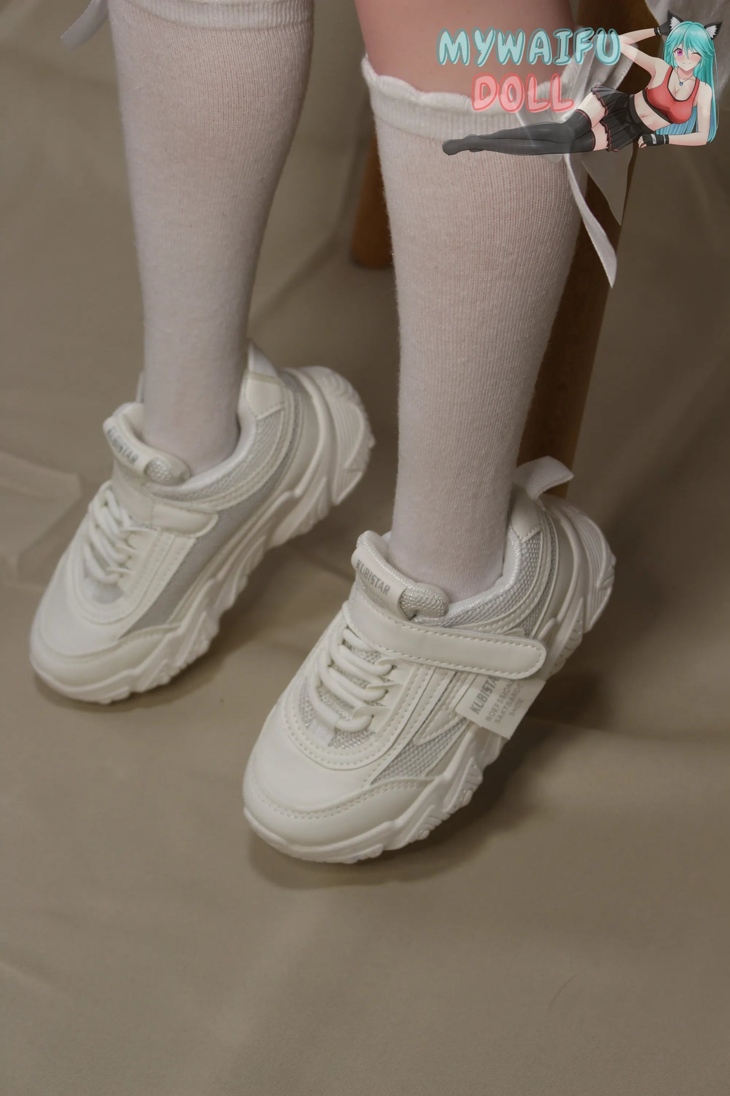 White Sneakers Shoe