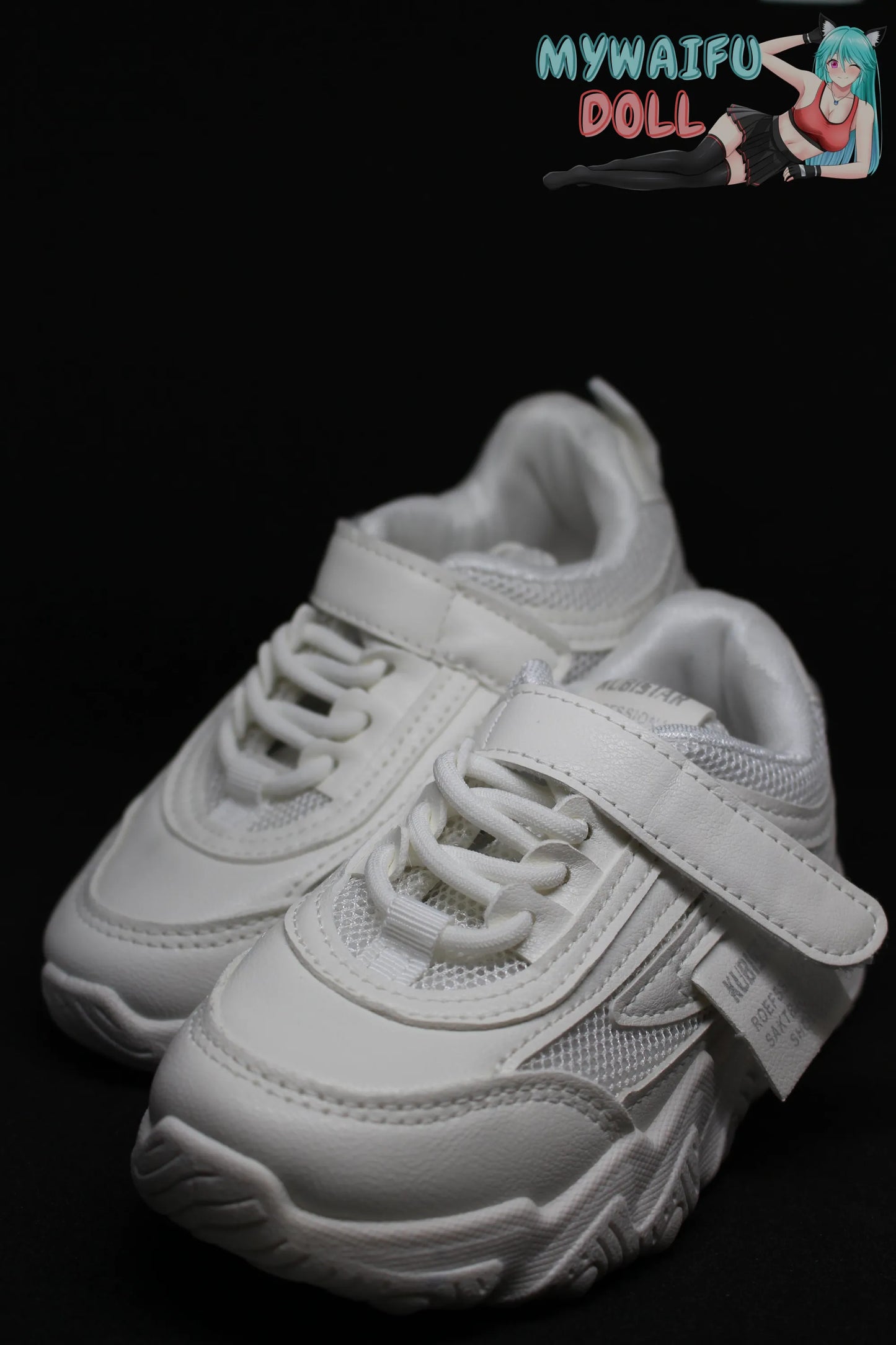 White Sneakers Shoe