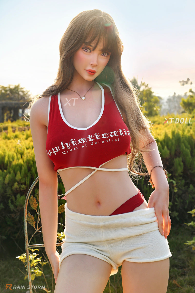 168cm  5ft5 C-cup Isabella silicone (XT-11-B）