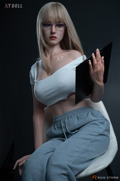 163cm  5ft3 F-cup  Irina  Silicone (XT-18)