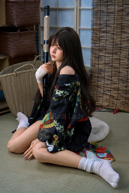 Japanese sex doll RL150 T4 Evie Silky Cream