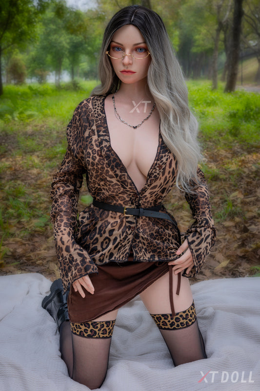 (Hot) 165cm 5ft4 E-cup  Melanie Silicone (XT-15-B)
