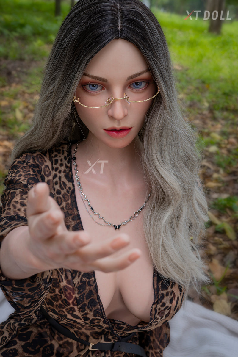 (Hot) 165cm 5ft4 E-cup  Melanie Silicone (XT-15-B)