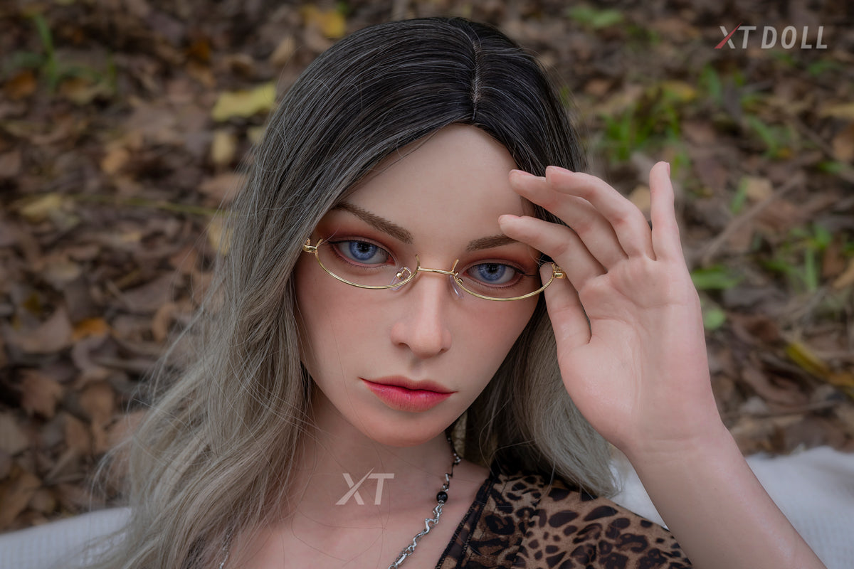 (Hot) 165cm 5ft4 E-cup  Melanie Silicone (XT-15-B)